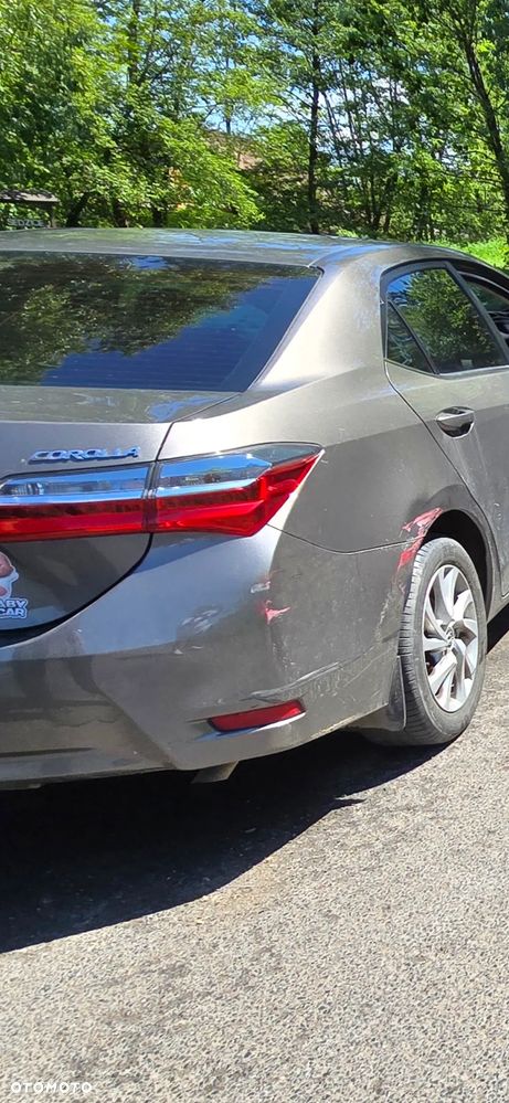 Toyota Corolla 1.6 Comfort - 17