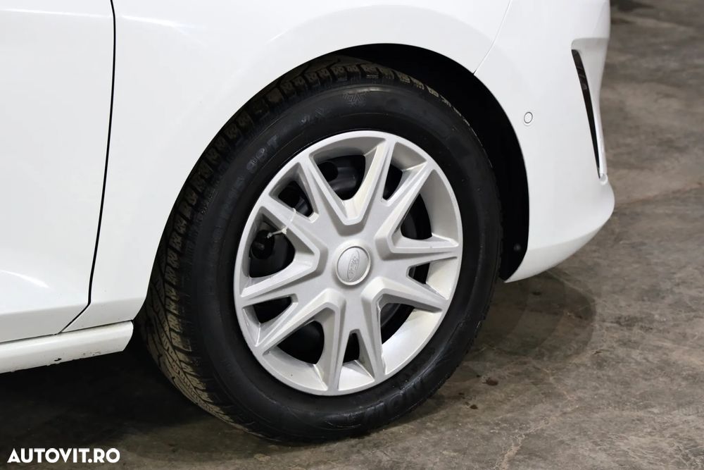 Ford Fiesta 1.0 EcoBoost Powershift Celebration - 30