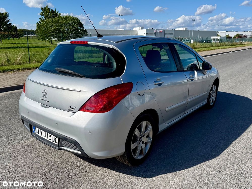 Peugeot 308 - 6