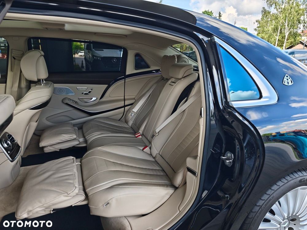 Mercedes-Benz Klasa S 560 4-Matic L 9G-TRONIC - 11
