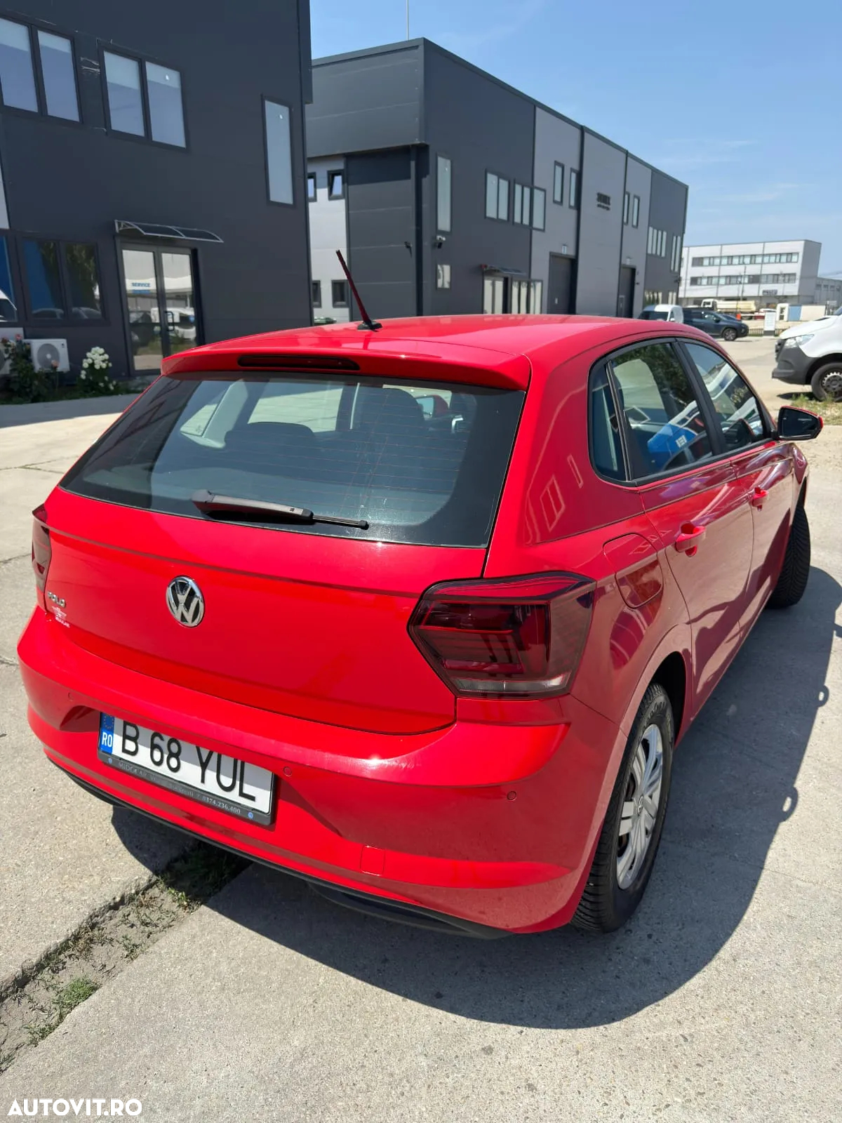 Volkswagen Polo 1.0 Trendline - 2
