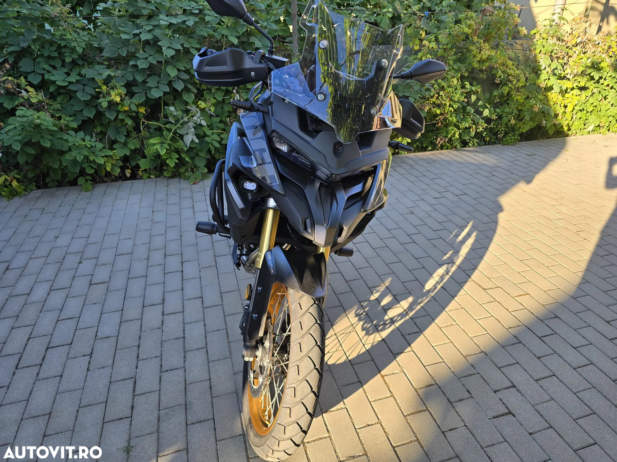 Voge DS525X - 2