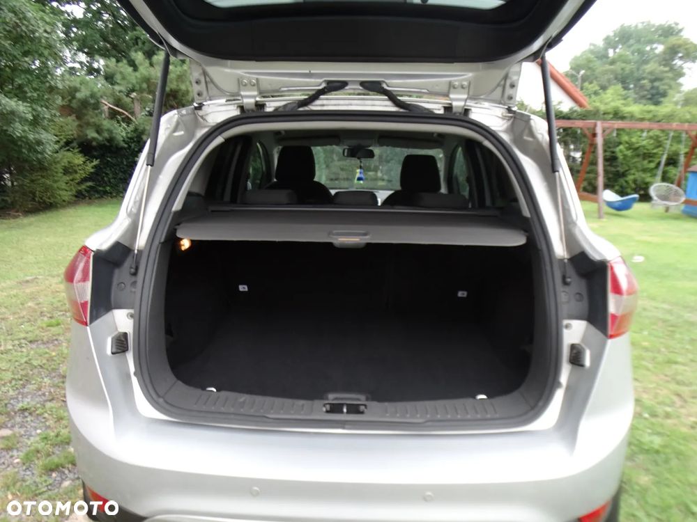 Ford Kuga 2.0 TDCi Titanium FWD - 13
