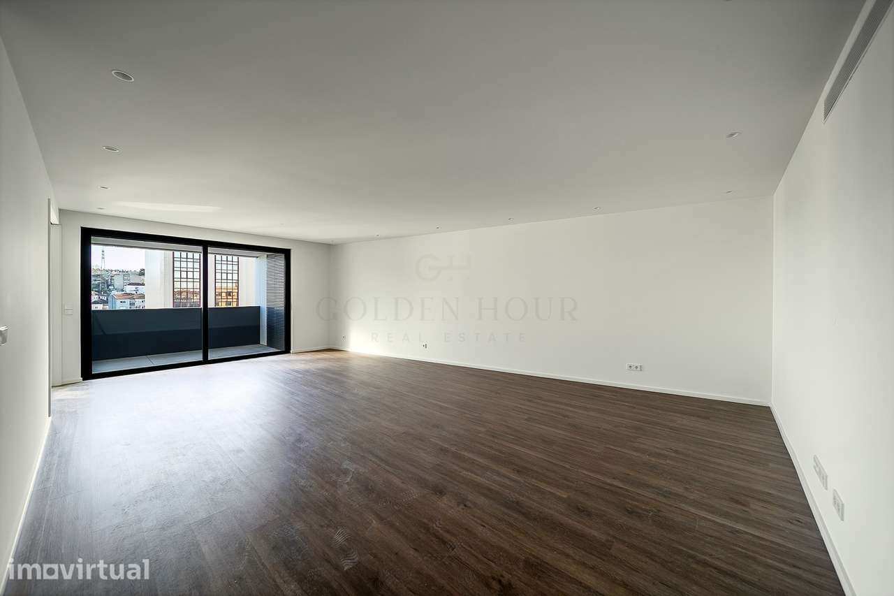 Apartamento T3 Venda em Mafamude e Vilar do Paraíso,Vila Nova de Gaia - Grande imagem: 2/25