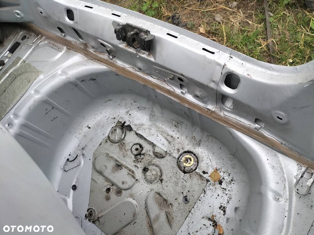 WANNA BAGAŻNIKA PAS TYLNY VOLVO C70 I CABRIO 426-26 - 3