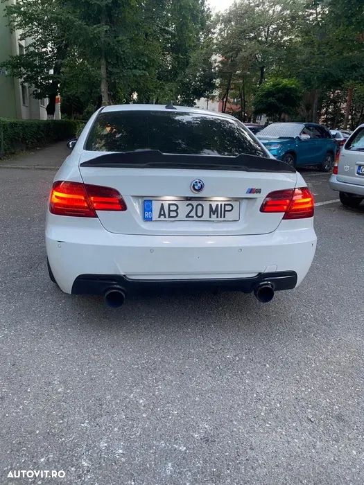 BMW Seria 3 320Cd Coupe - 2