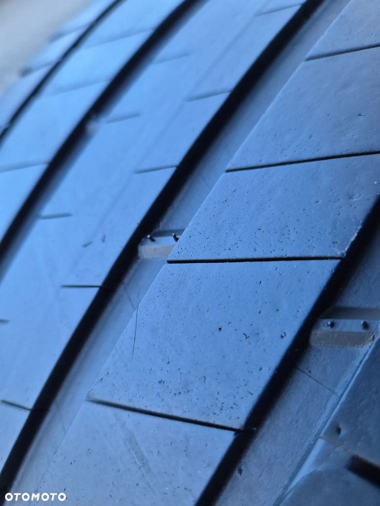 1x 275/50R20 Michelin Latitude Sport 3 - 2