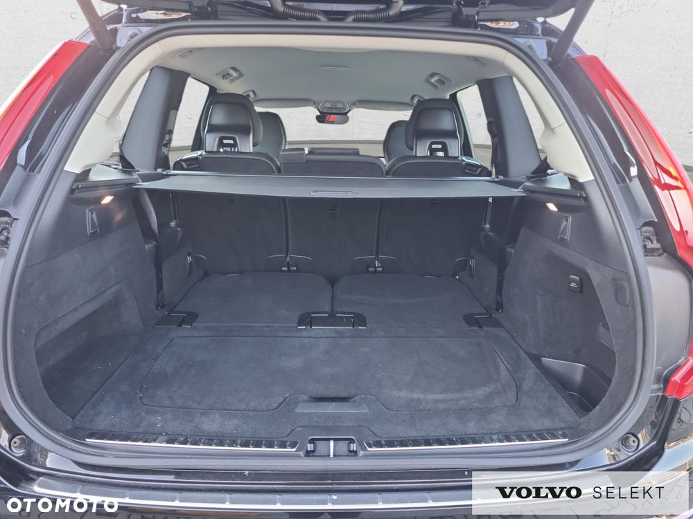 Volvo XC 90 - 17