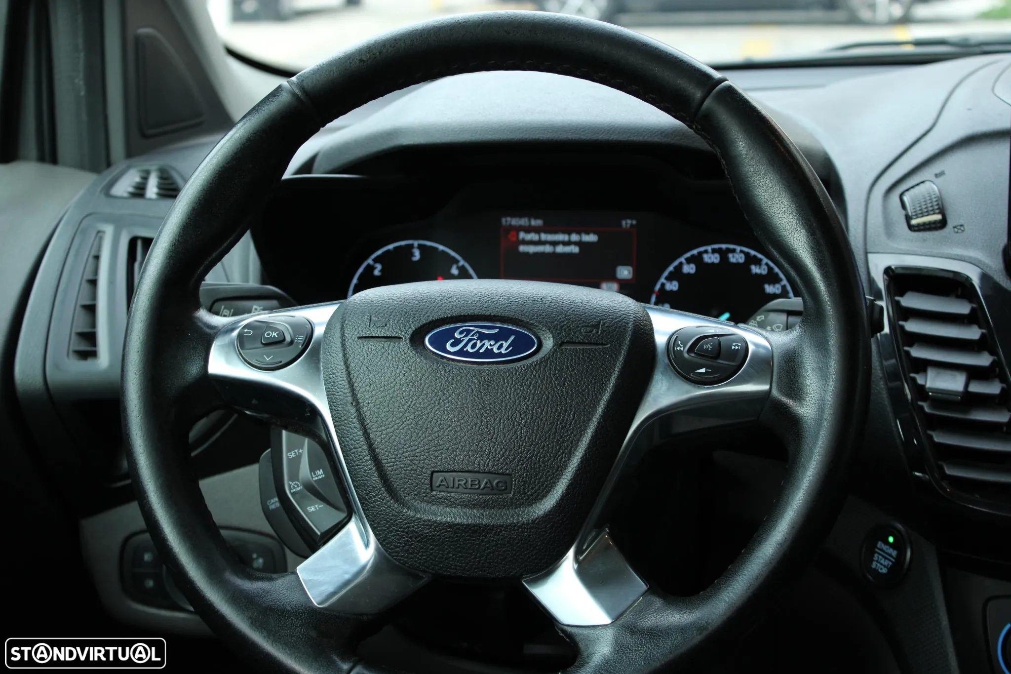 Ford Tourneo Connect Grand 1.5 TDCi Titanium - 27