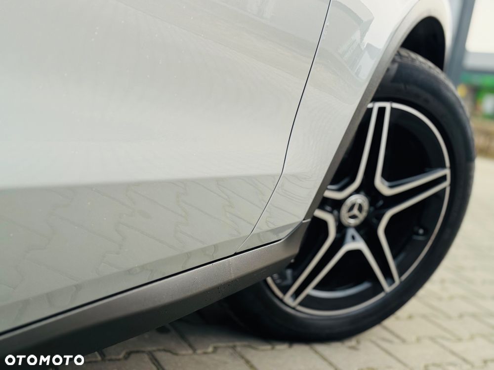 Mercedes-Benz GLC 220 d 4Matic 9G-TRONIC AMG Line Plus - 25