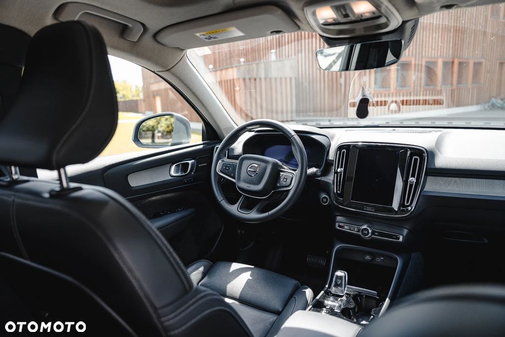 Volvo XC 40 B5 B AWD Ultimate Bright - 27