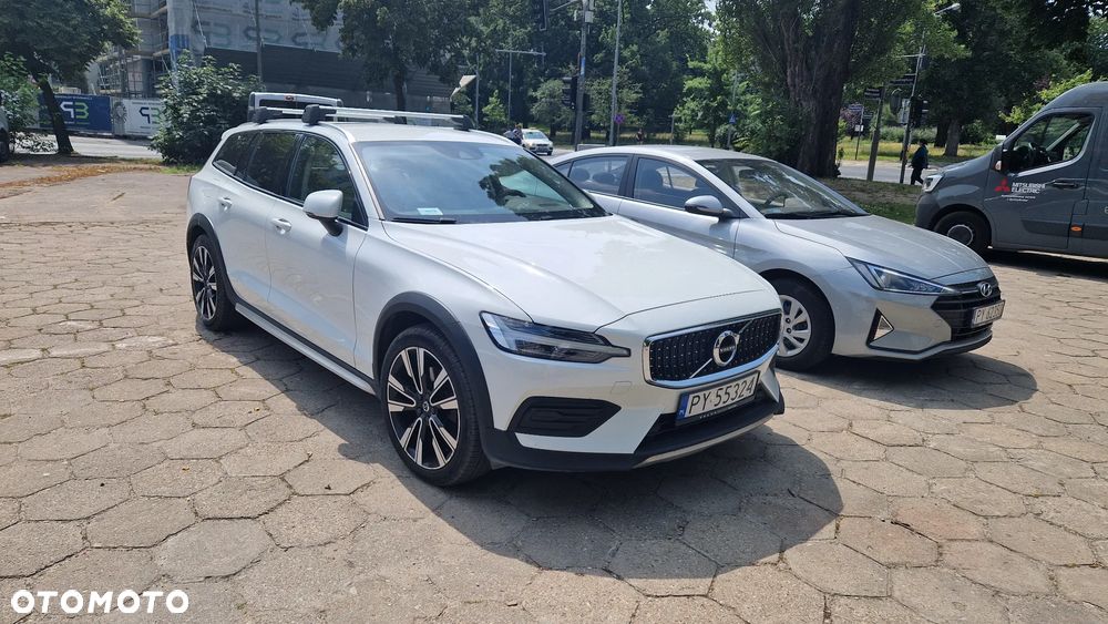 Volvo V60 D4 AWD Momentum Pro - 17