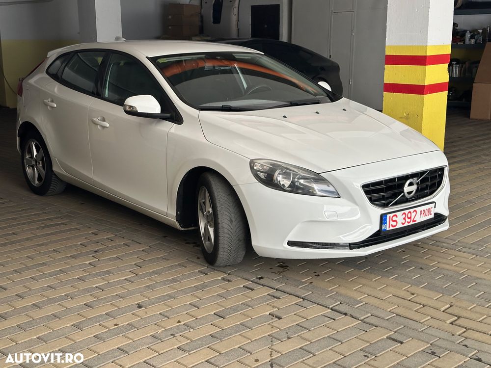 Volvo V40 D2 - 12