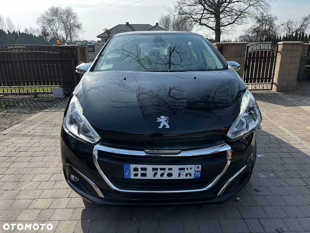 Peugeot 208 PureTech 82 Start & Stop Allure - 10