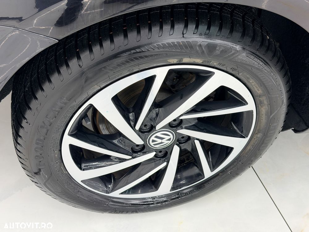 Volkswagen Golf Variant 1.6 TDI DSG Join - 11