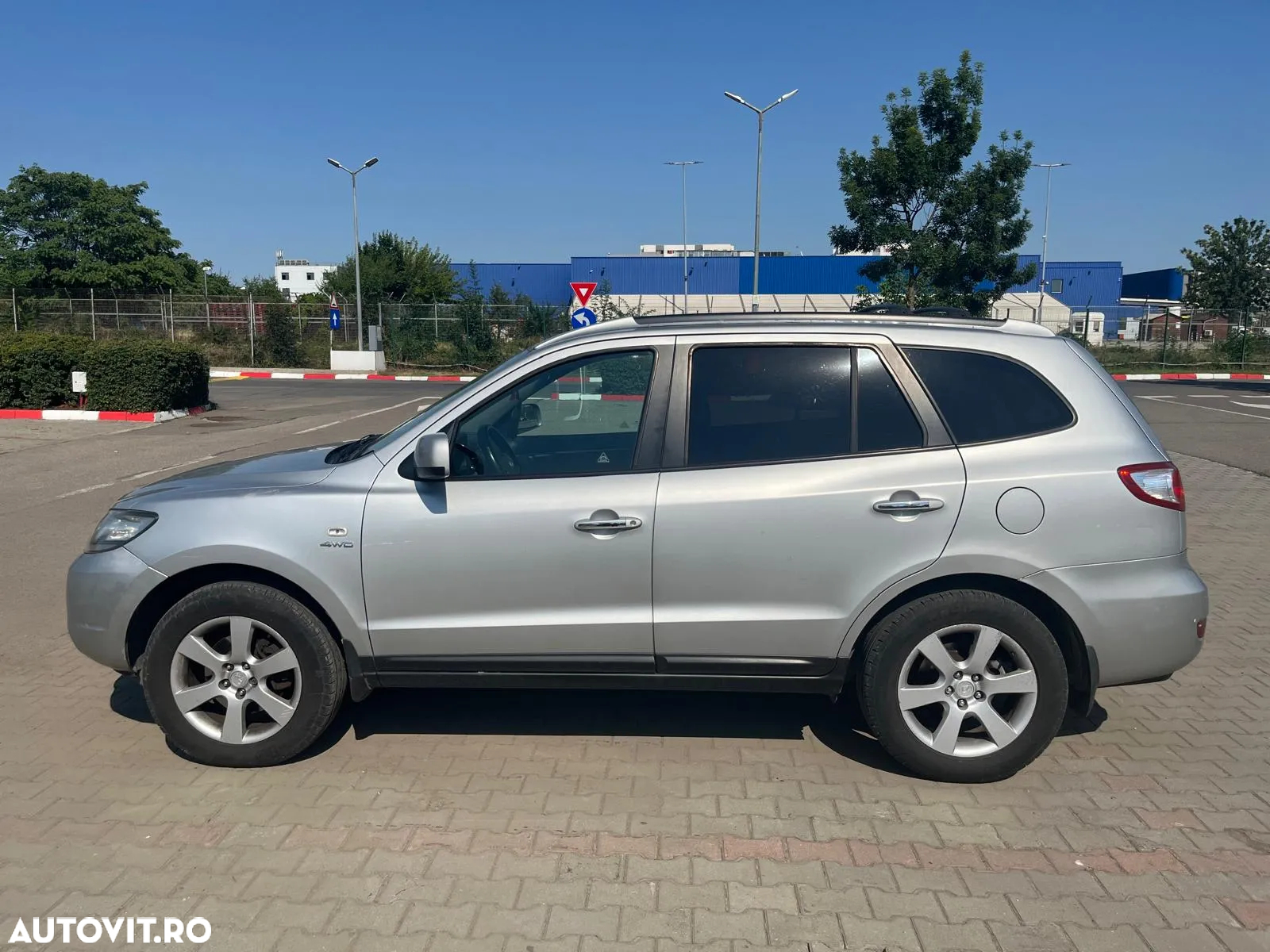 Hyundai Santa Fe 2.2 DSL VGT 5 SEATS 4WD - 3