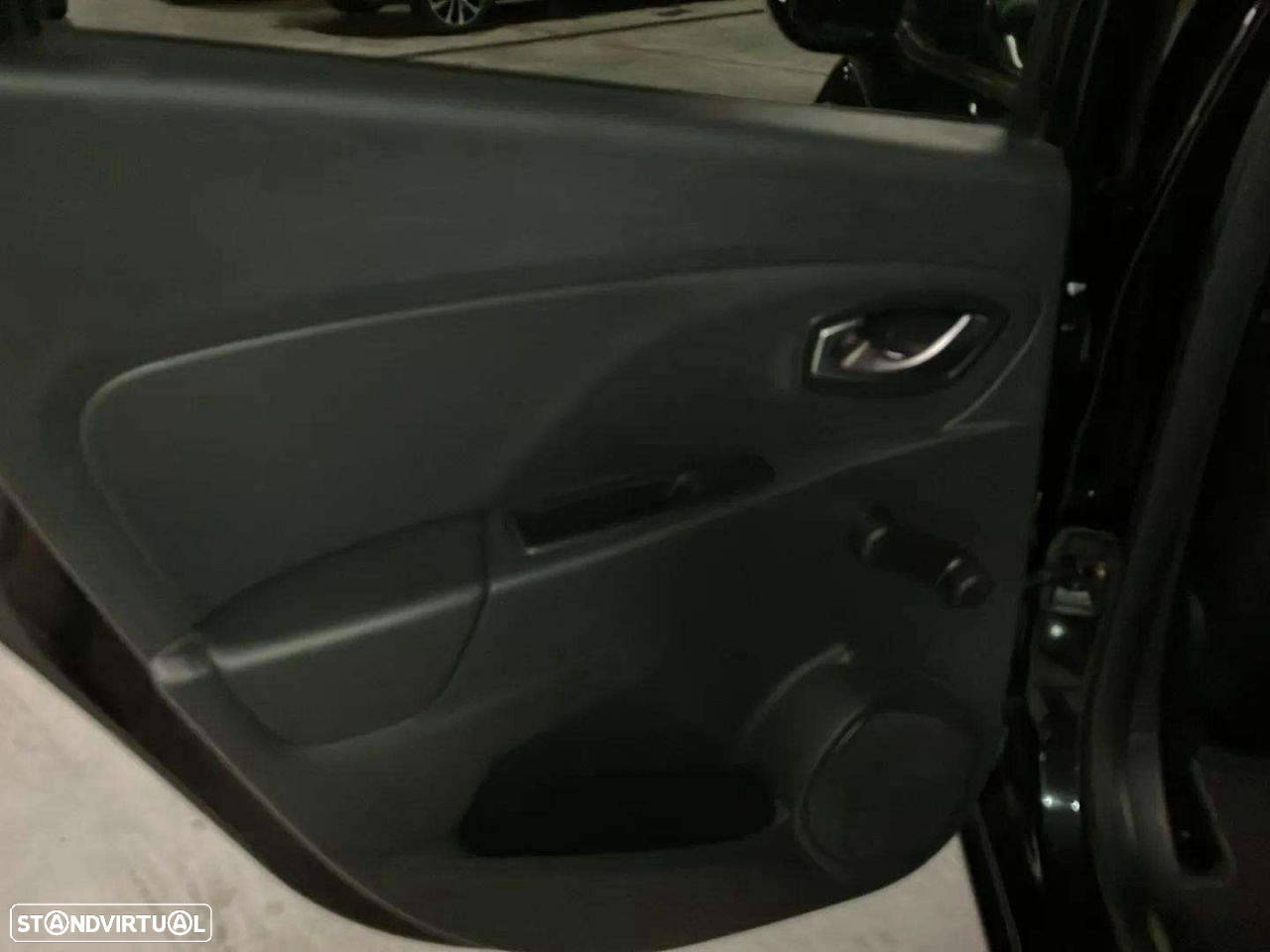 Renault Clio Sport Tourer 0.9 TCe Limited - 22