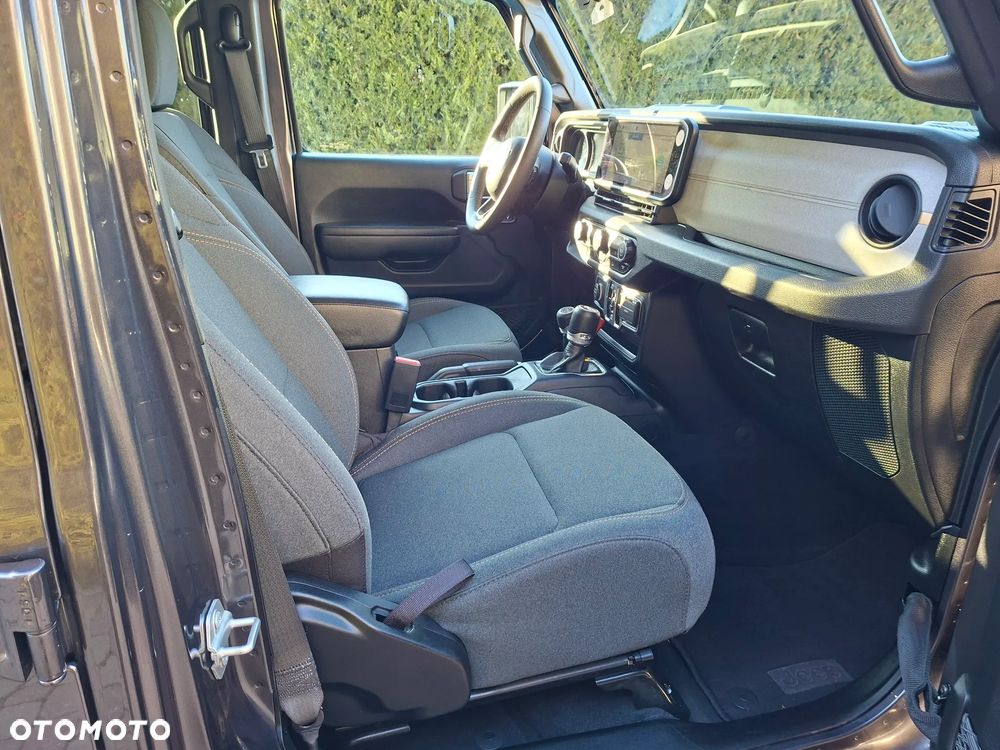 Jeep Wrangler 2.0 4xe Plug-In Hybrid Hardtop Sahara - 11