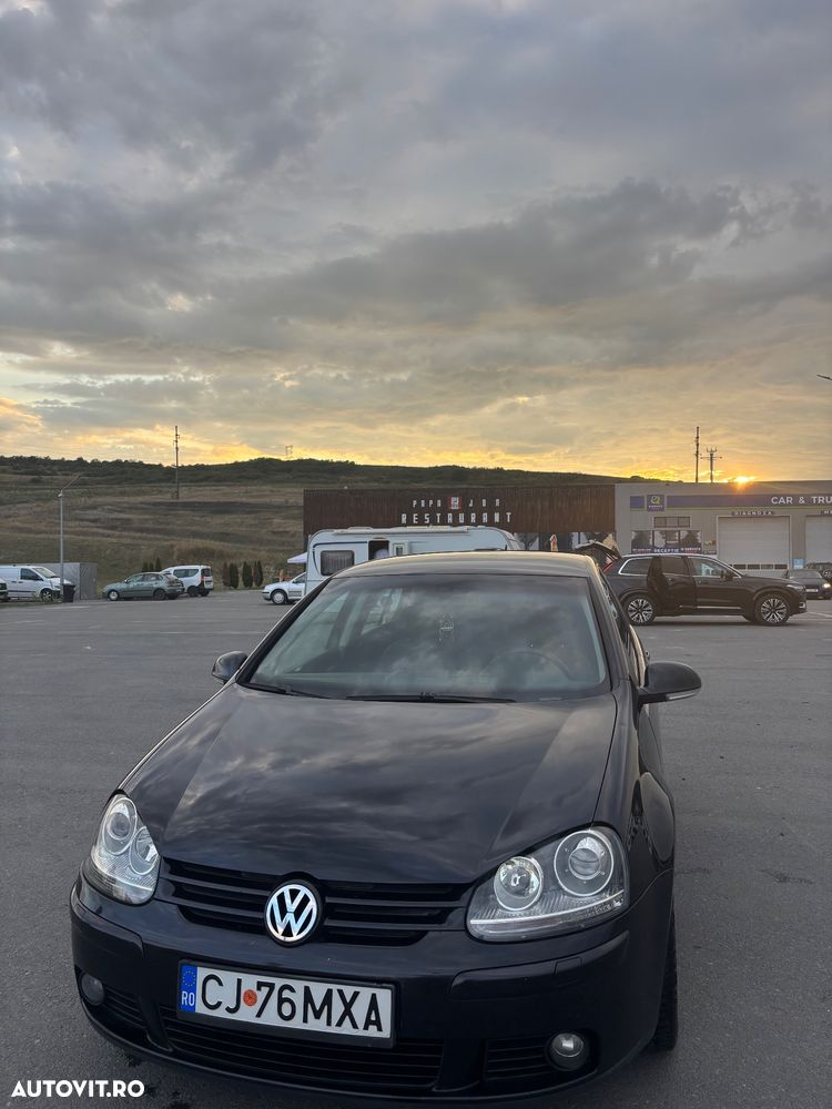 Volkswagen Golf 1.9 TDI Sportline - 1