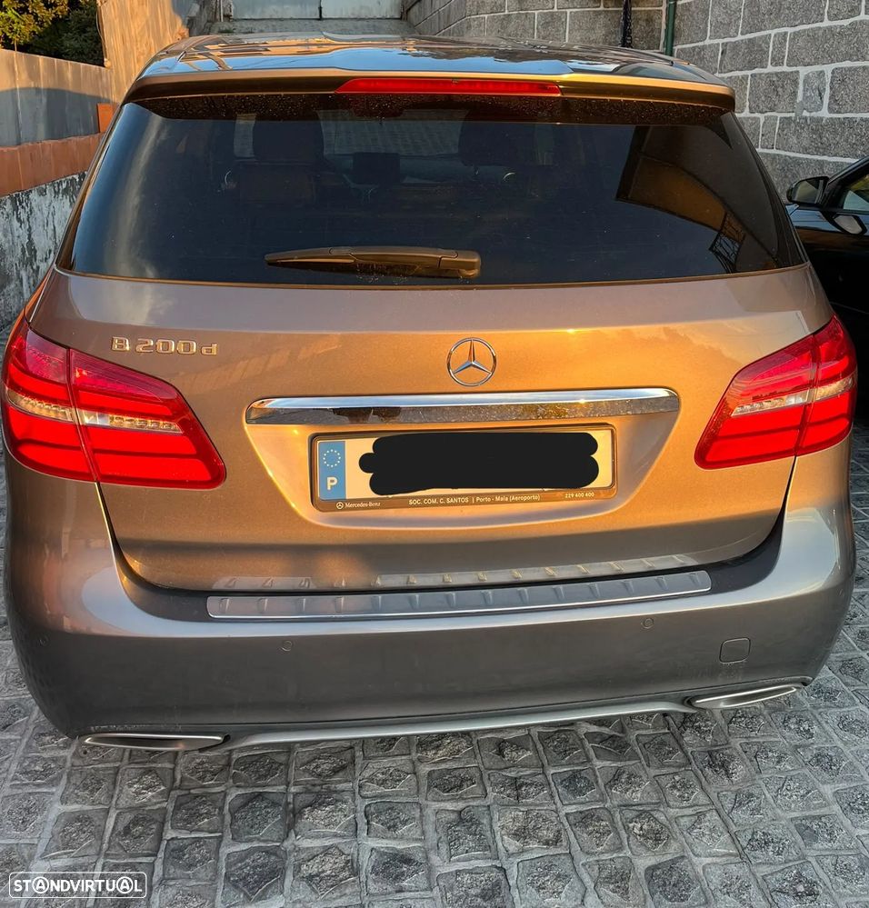 Mercedes-Benz B 200 d Urban - 5