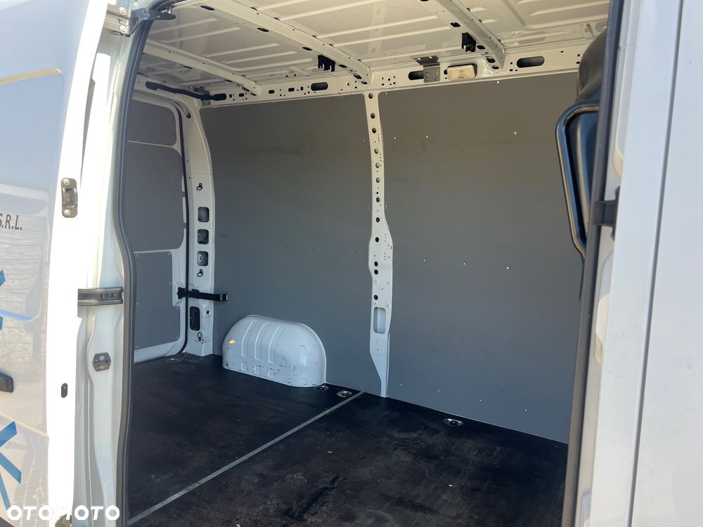 Renault Master - 19