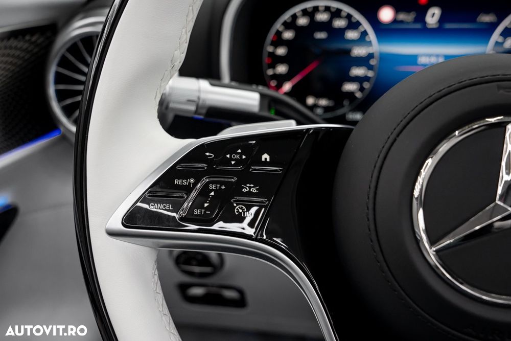 Mercedes-Benz SL Maybach 680 Monogram Series - 33