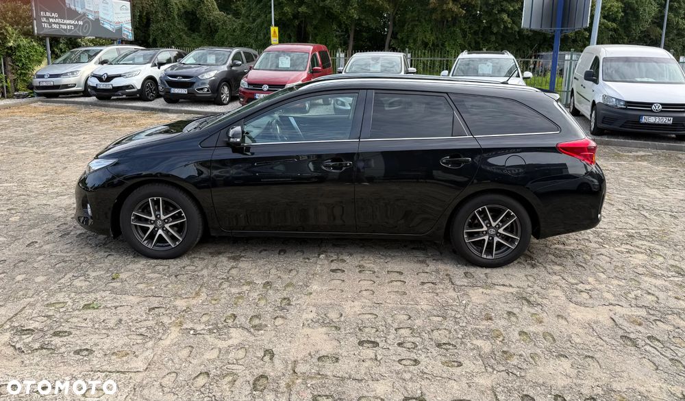 Toyota Auris - 8