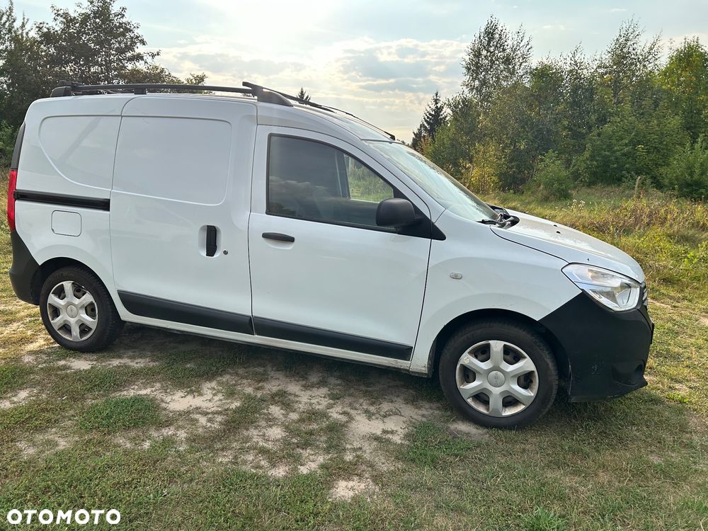 Dacia Dokker - 5