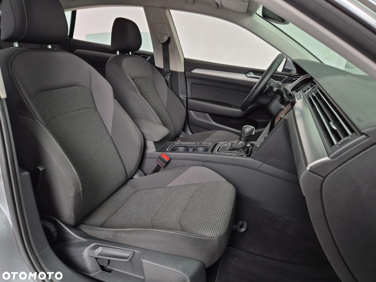 Volkswagen Arteon 2.0 TSI Essence DSG - 13
