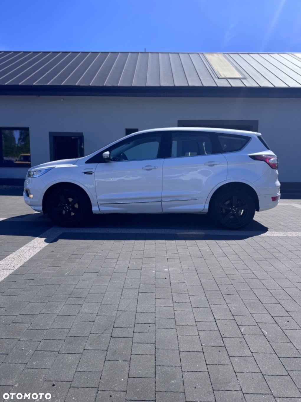 Ford Kuga - 4