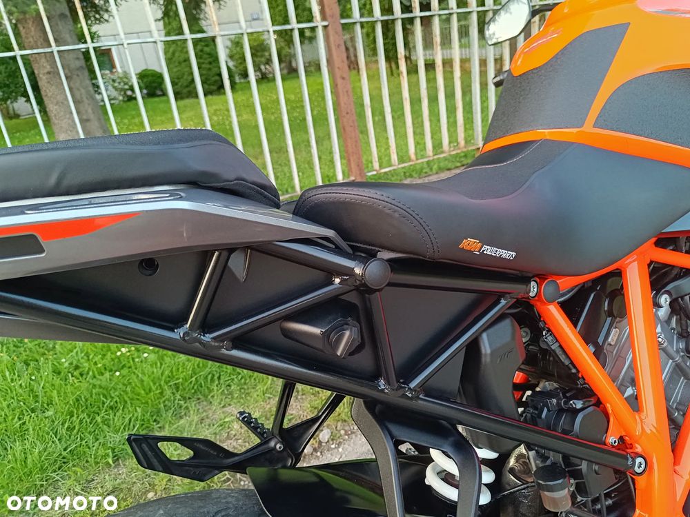 KTM Super Duke - 18
