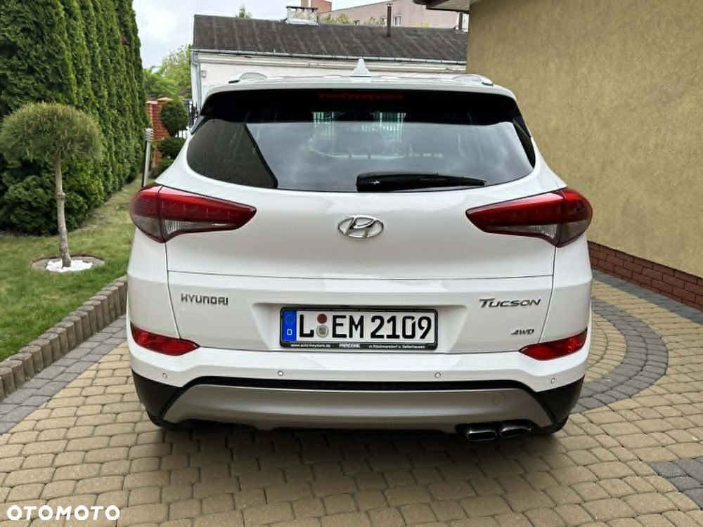 Hyundai Tucson 1.6 Turbo 4WD DCT Passion Plus - 12
