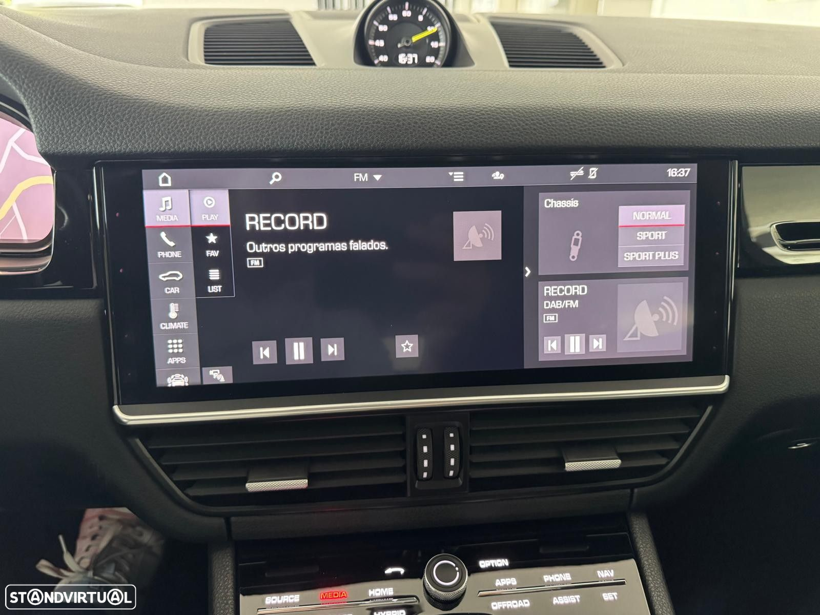Porsche Cayenne E-Hybrid - 36