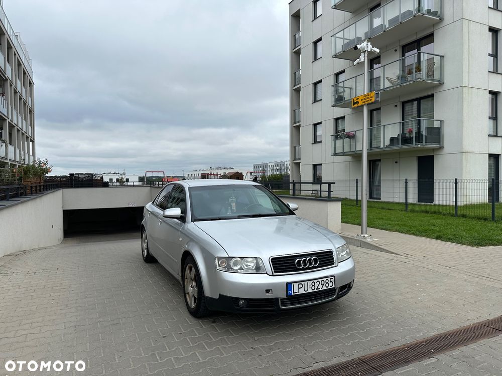 Audi A4 ver-1-8t - 4