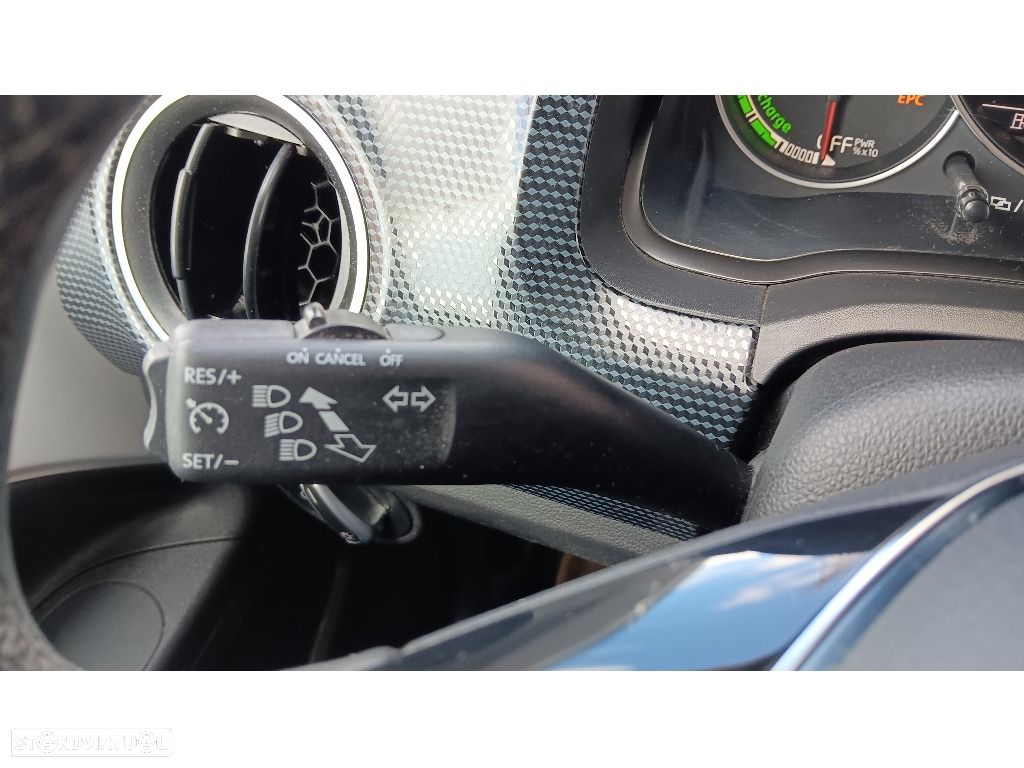 VW e-Up! - 10