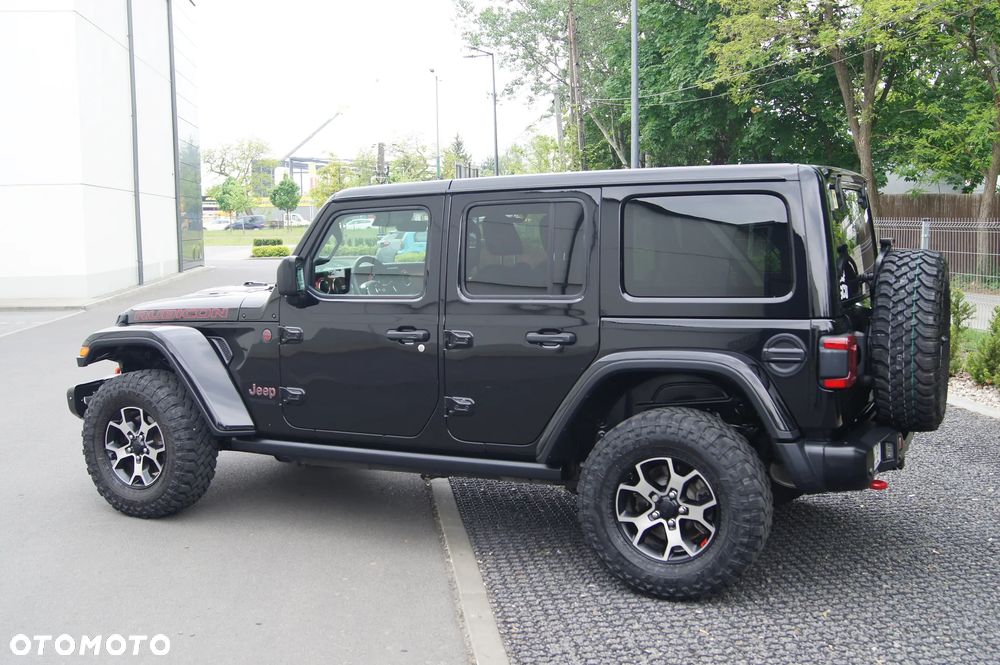 Jeep Wrangler - 30