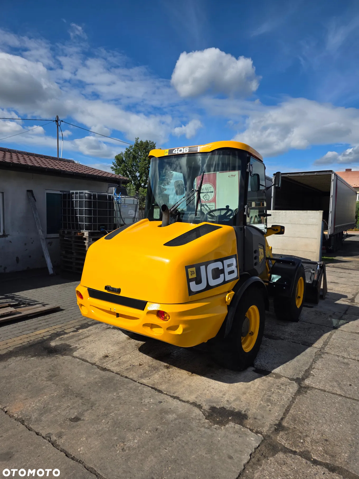 JCB 406 - 15