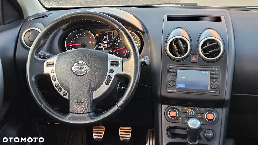 Nissan Qashqai - 14