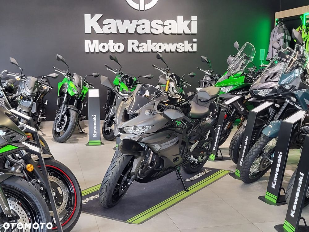 Kawasaki ZX - 6