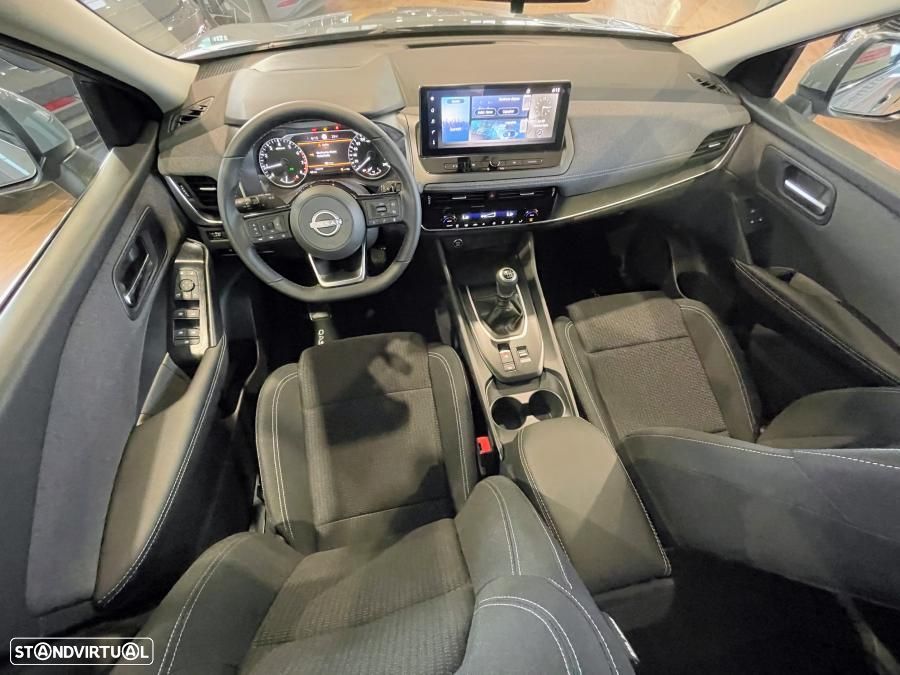 Nissan Qashqai 1.3 DIG-T Engage - 28