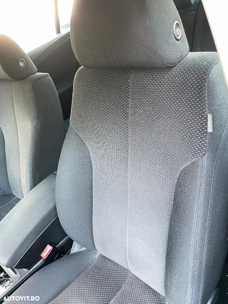 Volkswagen Passat - 7