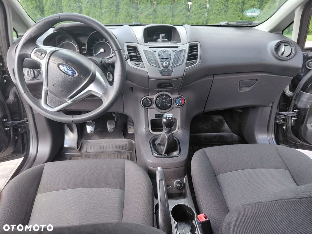 Ford Fiesta - 5