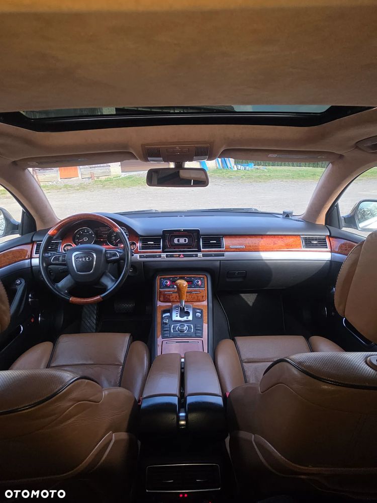 Audi A8 4.2 FSI Quattro - 11