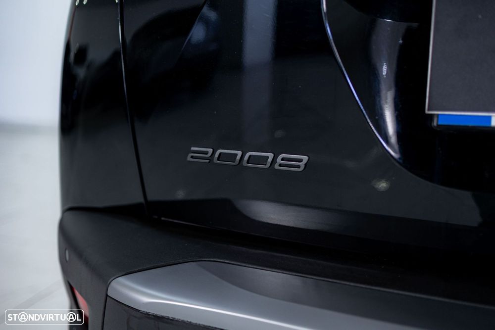 Peugeot 2008 1.2 Hybrid Allure e-DCS6 - 17