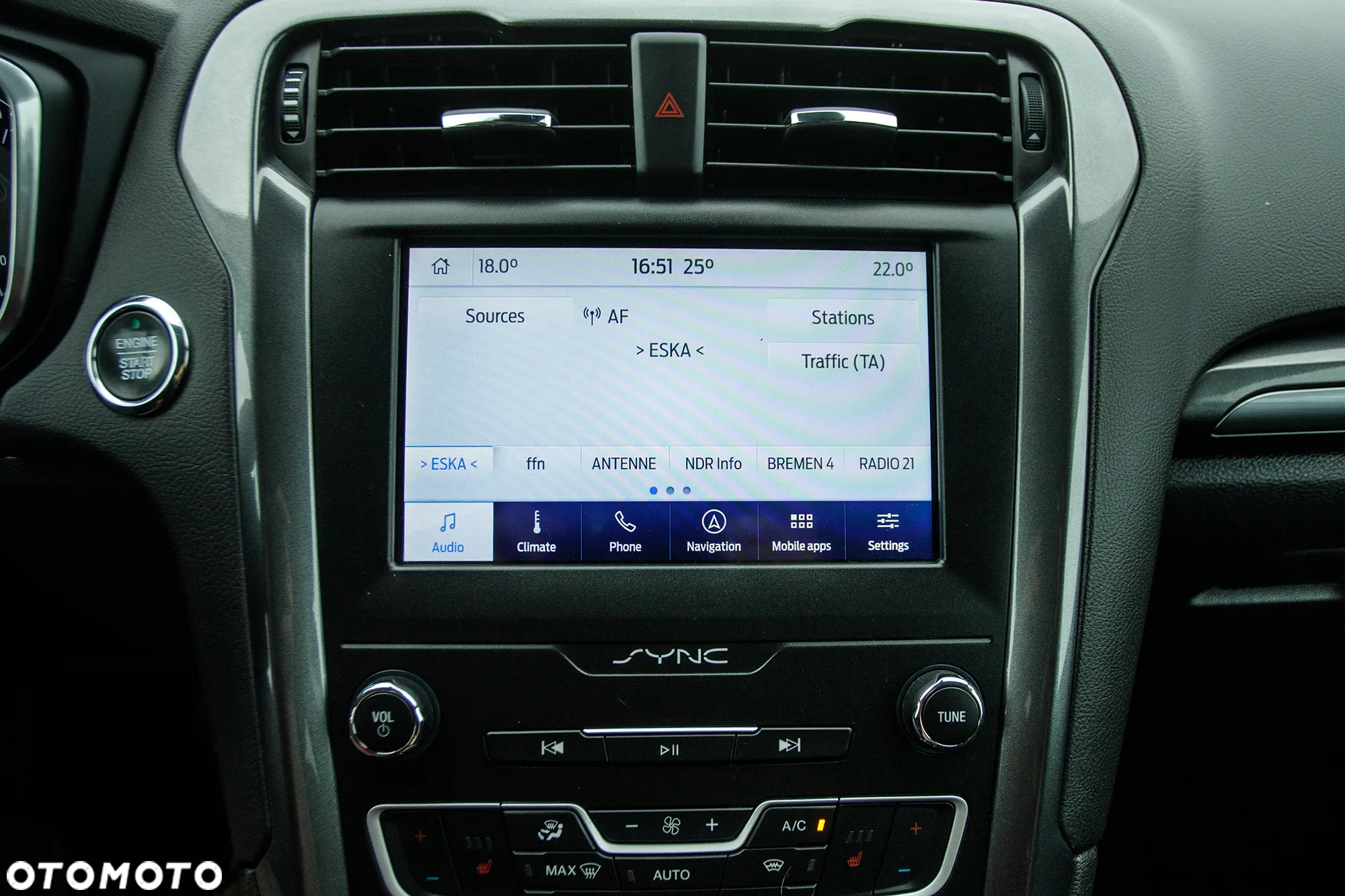 Ford Mondeo 2.0 EcoBlue Titanium - 27
