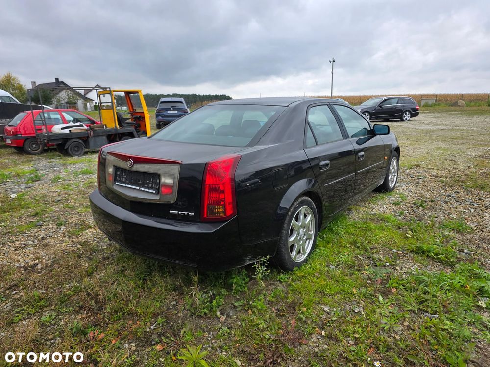 Cadillac CTS - 4