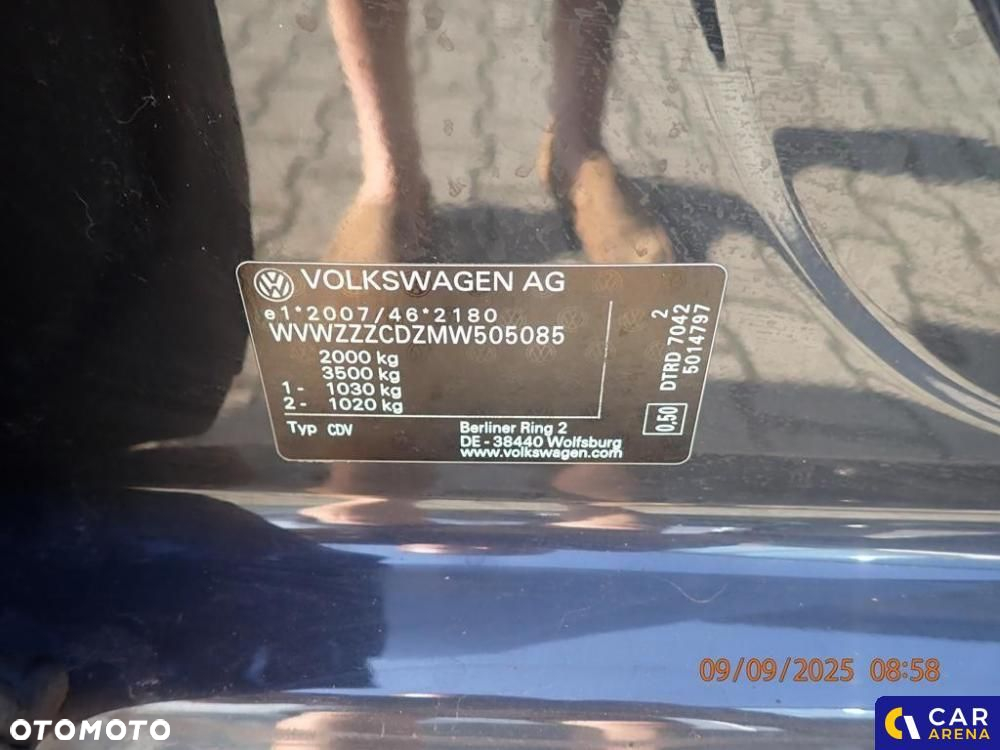 Volkswagen Golf - 10