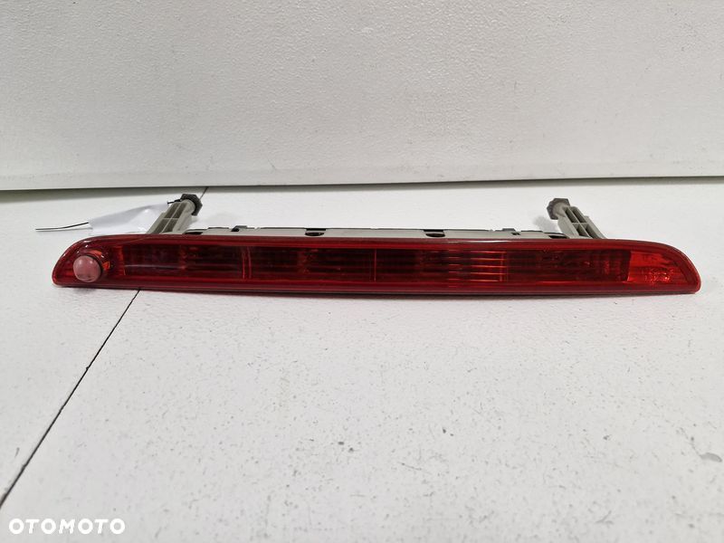 opel agila b suzuki splash trzecie 3 światło stopu 35810-51k0 - 1