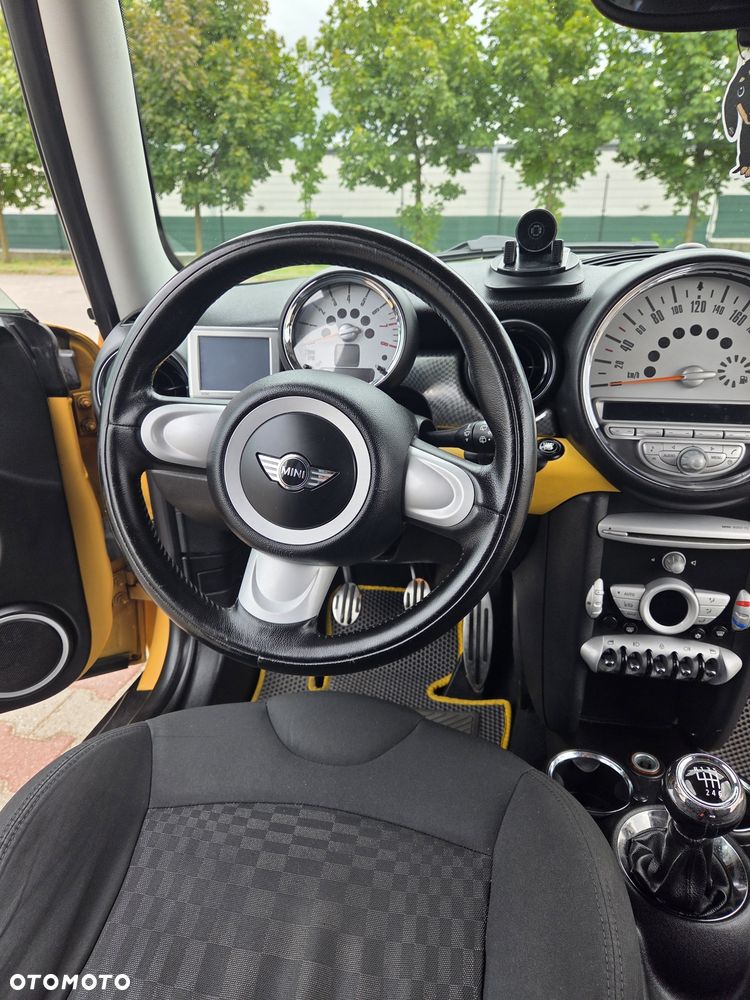 MINI Cooper S - 8