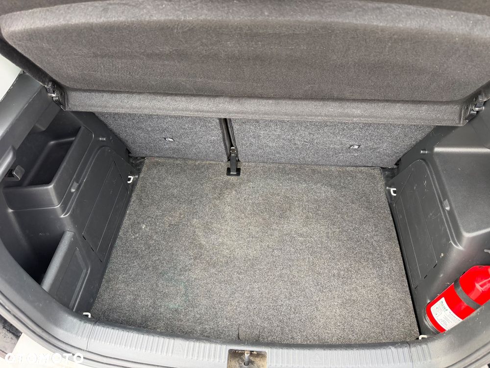 Skoda Fabia 1.2 TSI Active - 12